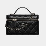 Chanel 25p lp love bag black